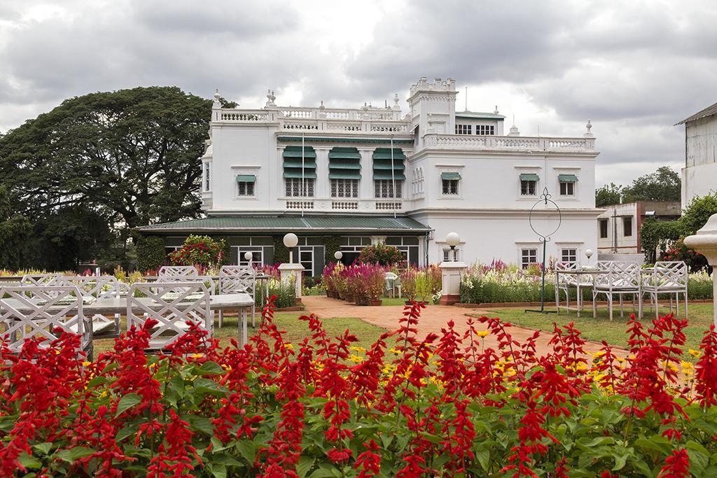 The Green Hotel Mysuru Zewnętrze zdjęcie