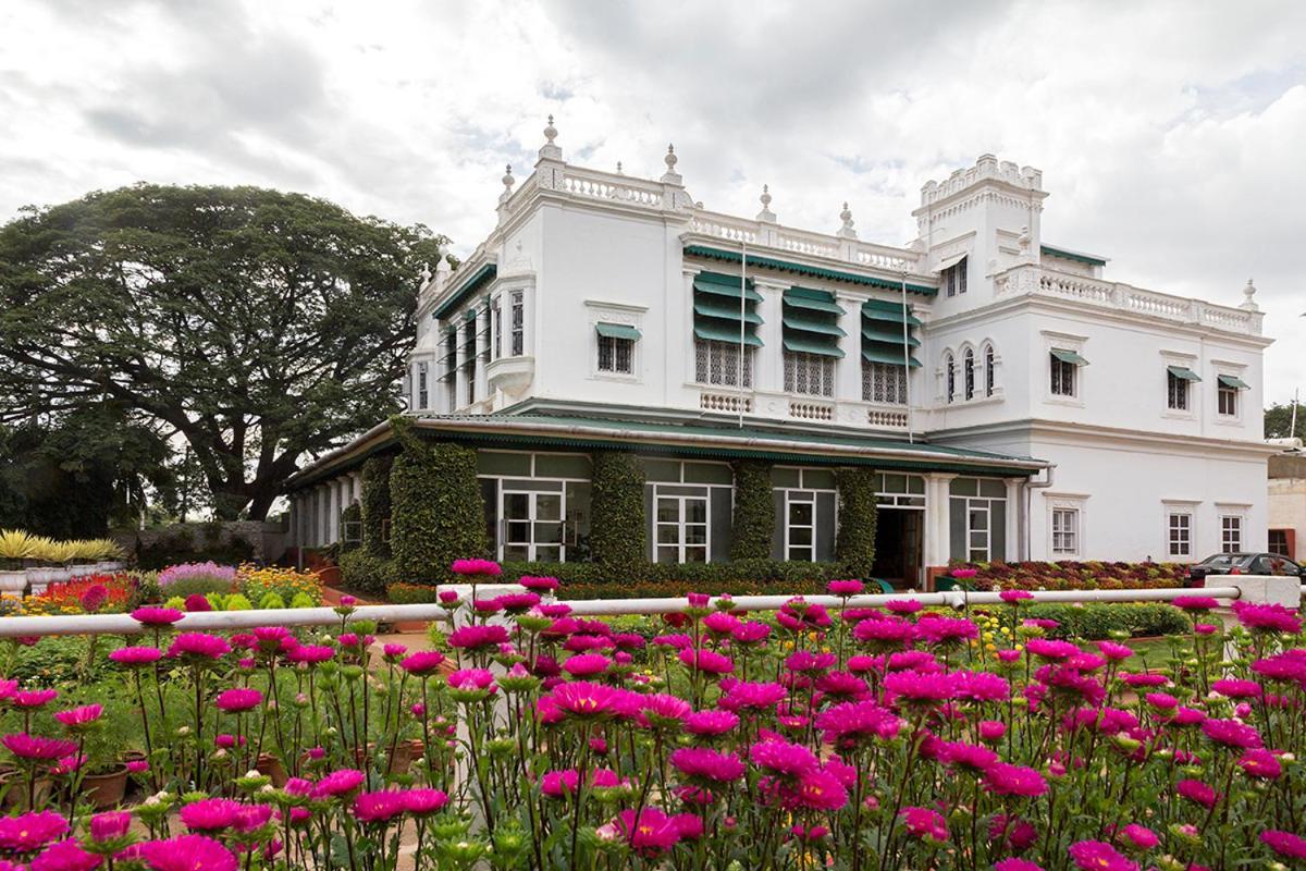 The Green Hotel Mysuru Zewnętrze zdjęcie